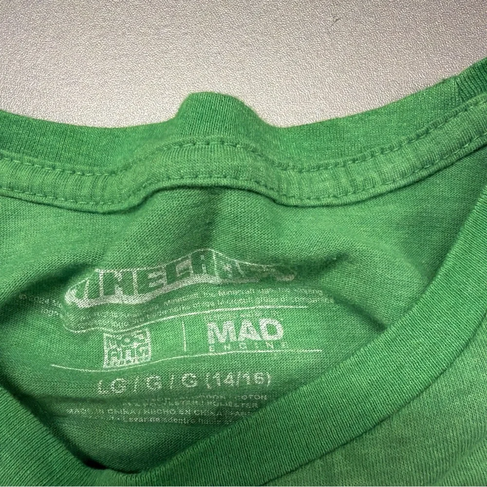 Minecraft Short Sleeve T-Shirt Youth Medium Green NWOT‎